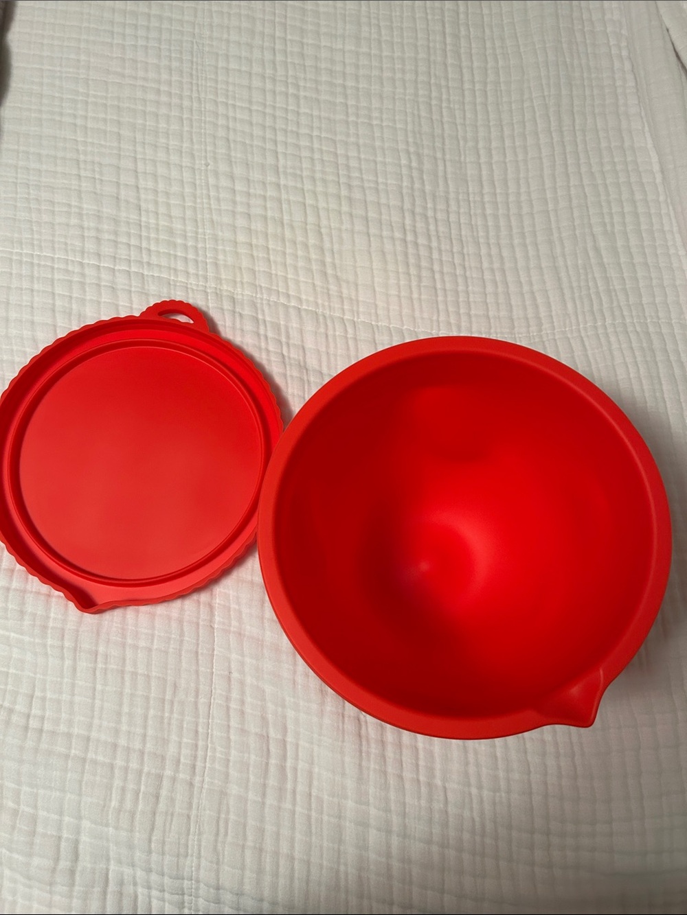 Red Silicone Mixing Bowl with Lid